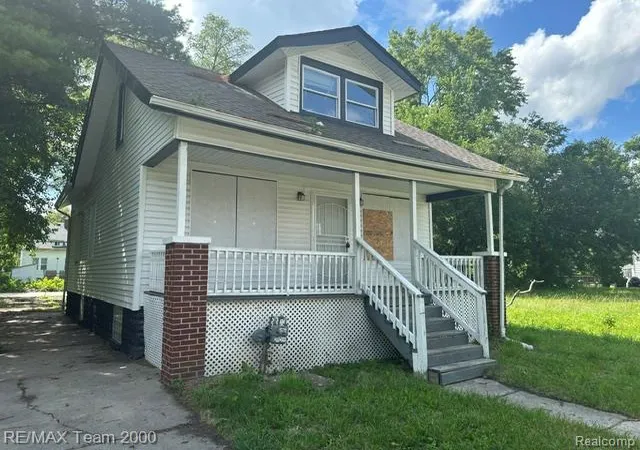 Photo 3 of Single family home for sale at 19159 Mackay St, Detroit, MI 48234 | MLS# 20261058864 | Listing updated on 2026-09-01