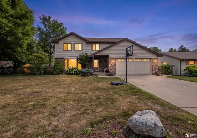 2nd image of 495 Grace Dr, Monroe, MI 48161 | MLS# 57050216496