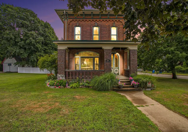 34th image of 213 W Chicago St, Coldwater, MI 49036 | MLS# 62026039017