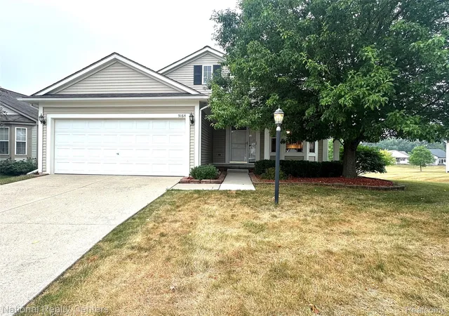 Photo 1 of Condo for sale at 5164 Sandalwood Cir, Grand Blanc, MI 48439 | MLS# 20261058866 | Listing updated on 2026-10-04
