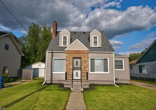 Photo 2 of Single family home for sale at 2037 Seymour Ave, Flint, MI 48503 | MLS# 5050216498 | Listing updated on 2026-08-01