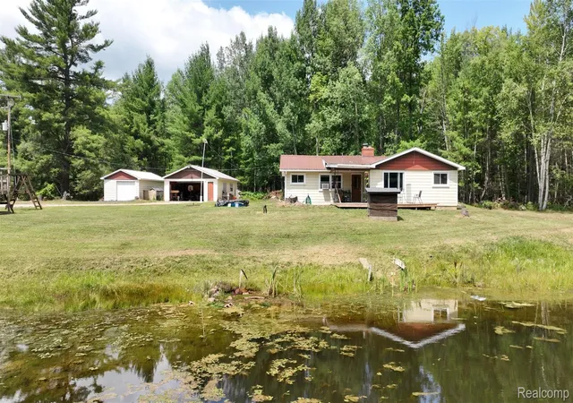 2nd image of 573 Gregory Dr, West Branch, MI 48661 | MLS# 20261058870