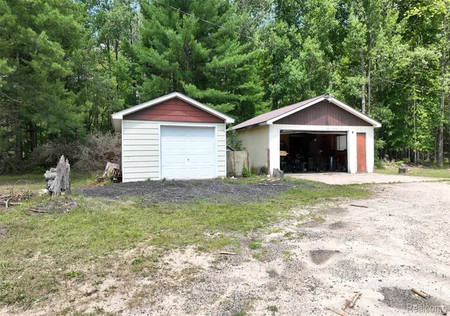 3rd image of 573 Gregory Dr, West Branch, MI 48661 | MLS# 20261058870