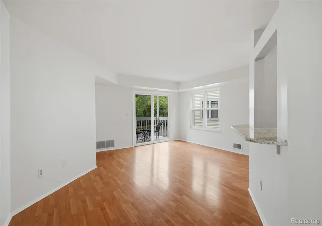 Photo 2 of Condo for sale at 2215 S Huron Pkwy #1, Ann Arbor, MI 48104 | MLS# 20261058871 | Listing updated on 2026-09-19
