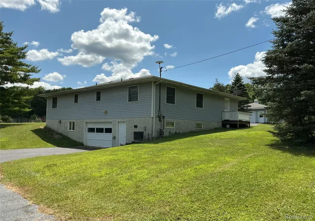 2nd image of 1331 Bankers Rd, Hillsdale, MI 49242 | MLS# 20261058875