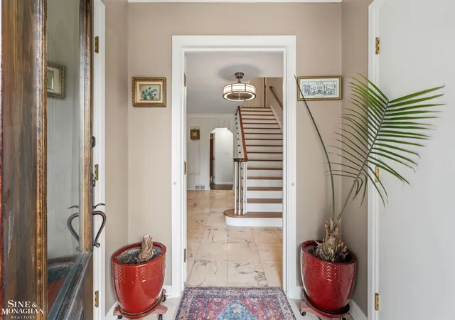 5th image of 701 Balfour St, Grosse Pointe Park, MI 48230 | MLS# 58050216500