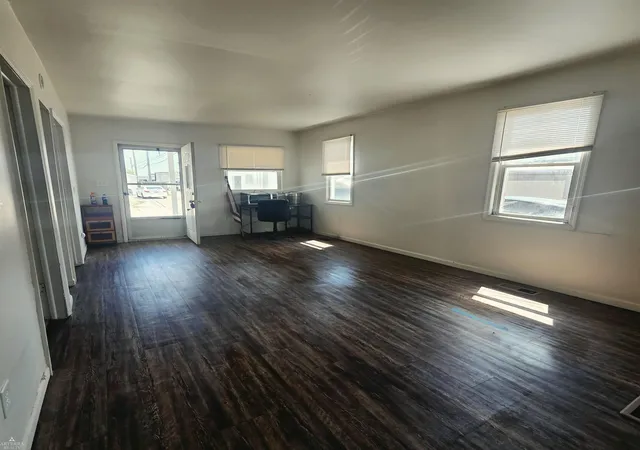 5th image of 27029 Dartmouth St St, Madison Heights, MI 48071 | MLS# 58050216501
