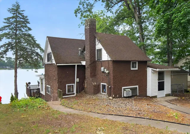 2nd image of 571 N Rock Lake Dr, Vestaburg, MI 48891 | MLS# 79080071635