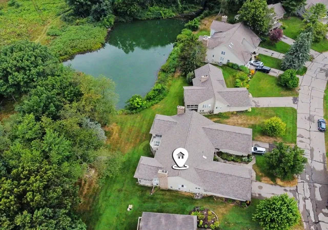 Listing Photo 2 - Condo for sale in building located at 6971 Pinehurst Ln NE, Rockford, MI 49341