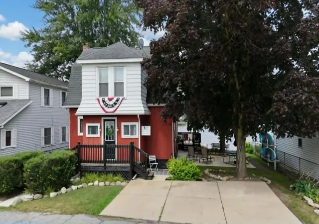 Photo 3 of Single family home for sale at 130 Duryeas Point, Michigan Center, MI 49254 | MLS# 55026039030 | Listing updated on 2026-09-28