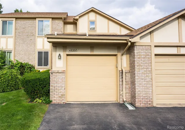 Photo 1 of Condo for sale at 45302 Manor Dr, Shelby Township, MI 48317 | MLS# 20261058902 | Listing updated on 2026-08-18
