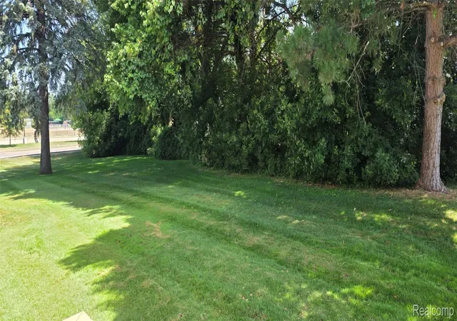 Photo 45 of Condo for sale at 45302 Manor Dr, Shelby Township, MI 48317 | MLS# 20261058902 | Listing updated on 2026-08-18