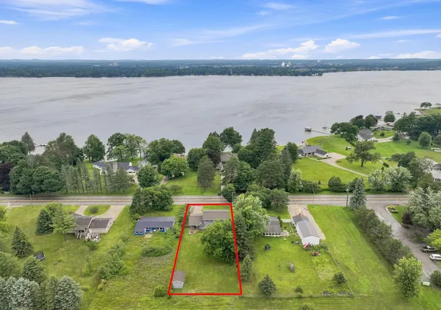 1st image of 1017 Sunnyside Dr, Cadillac, MI 49601 | MLS# 78080071640