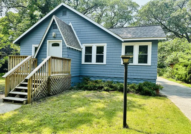 Photo 2 of Single family home for sale at 1953 Jiroch St, Muskegon, MI 49442 | MLS# 71026039050 | Listing updated on 2026-09-16