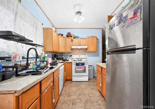 Photo 3 of Single family home for sale at 1844 Osband Ave, Lansing, MI 48910 | MLS# 20261058917 | Listing updated on 2026-07-30