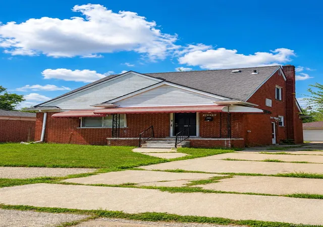 Photo 2 of Single family home for sale at 19975 Wisconsin St, Detroit, MI 48221 | MLS# 20261058930 | Listing updated on 2026-08-10