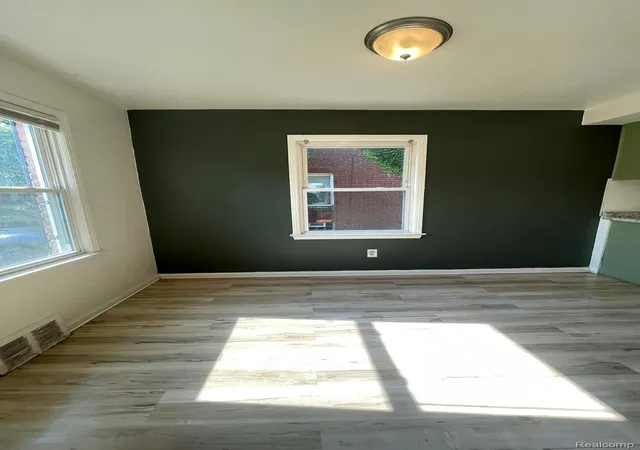 Photo 4 of Single family home for sale at 19975 Wisconsin St, Detroit, MI 48221 | MLS# 20261058930 | Listing updated on 2026-08-10