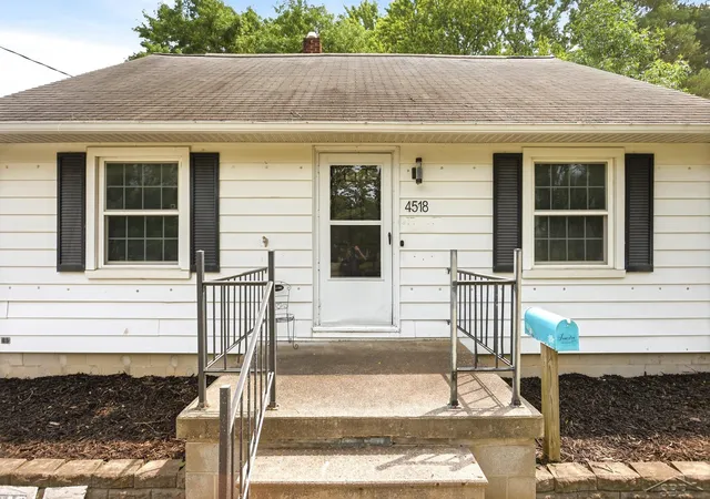 1st image of 4518 Jefferson Ave, Midland, MI 48640 | MLS# 61050216537