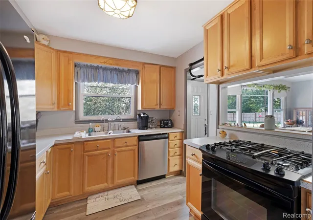 Photo 2 of Single family home for sale at 5088 W Grand Blanc Rd, Swartz Creek, MI 48473 | MLS# 20261058960 | Listing updated on 2026-09-16