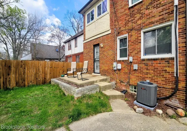 4th image of 17511 Monica St, Detroit, MI 48221 | MLS# 20261058974