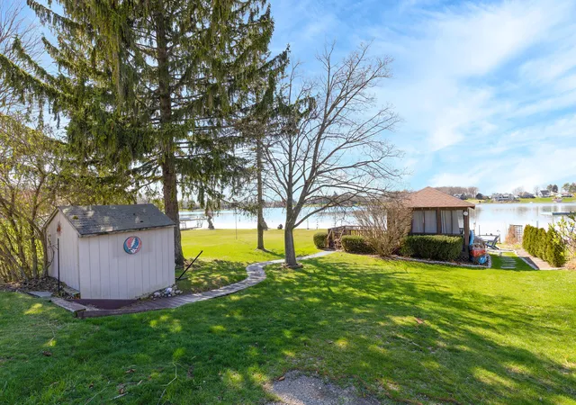 Photo 3 of Single family home for sale at 70649 Sunset Blvd, Union, MI 49130 | MLS# 69026039085 | Listing updated on 2026-08-01
