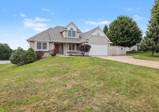 Photo 3 of Single family home for sale at 4053 Lavender Cir, Galesburg, MI 49053 | MLS# 65026039091 | Listing updated on 2026-09-14