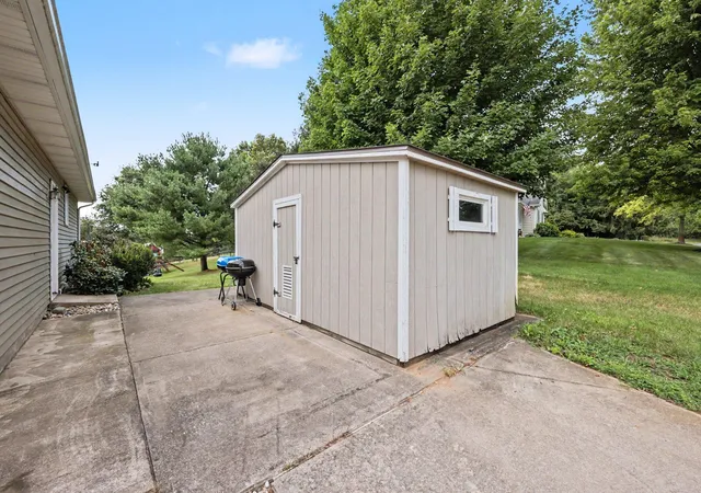Photo 4 of Single family home for sale at 4053 Lavender Cir, Galesburg, MI 49053 | MLS# 65026039091 | Listing updated on 2026-09-14