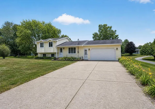 4th image of 6324 Lucas Rd, Flint, MI 48506 | MLS# 20261058998