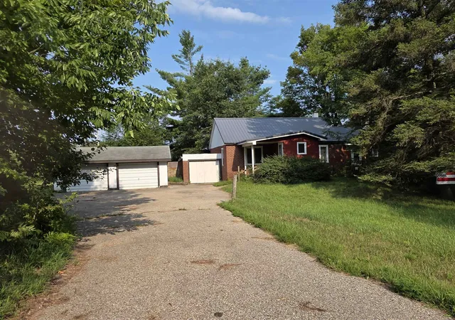 1st image of 10593 S Mackinaw Trl, Cadillac, MI 49601 | MLS# 78080071645