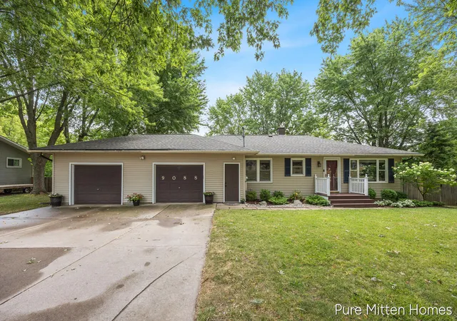 1st image of 9088 Summit Ave Ne, Rockford, MI 49341 | MLS# 65026039109