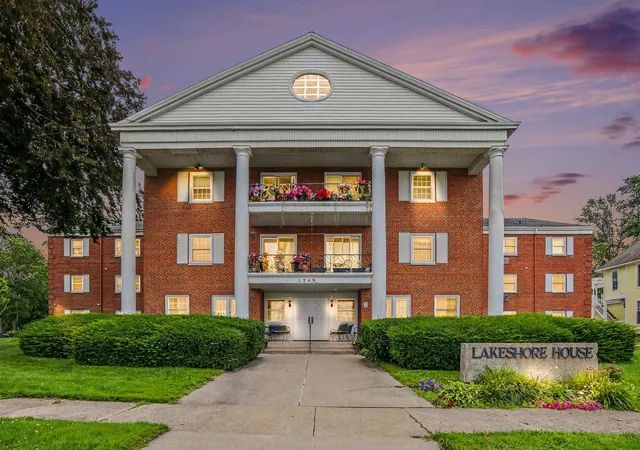 1st image of 1249 Lakeshore Dr #315, Muskegon, MI 49441 | MLS# 71026039102