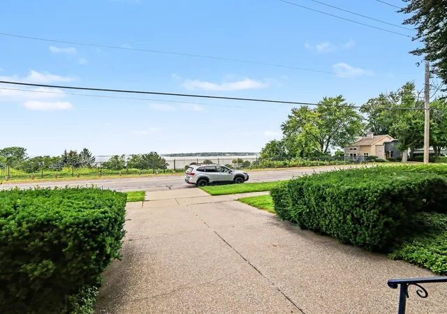 Photo 3 of Condo for sale at 1249 Lakeshore Dr #315, Muskegon, MI 49441 | MLS# 71026039102 | Listing updated on 2026-08-03