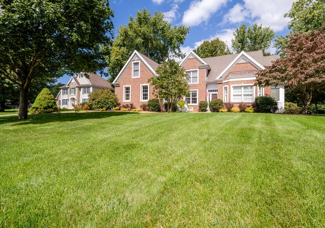 2nd image of 2159 Alpine Ct, Stevensville, MI 49127 | MLS# 69026039106