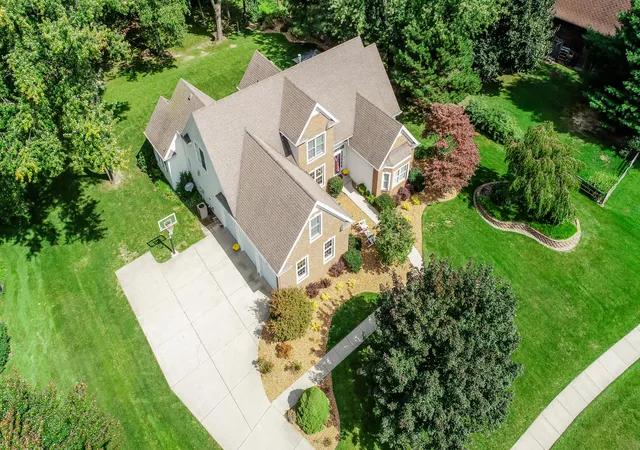 61st image of 2159 Alpine Ct, Stevensville, MI 49127 | MLS# 69026039106
