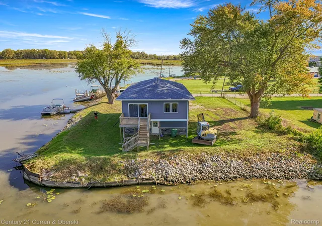 Photo 1 of Single family home for sale at 6809 Lakeshore Dr, Newport, MI 48166 | MLS# 20261059022 | Listing updated on 2026-07-30