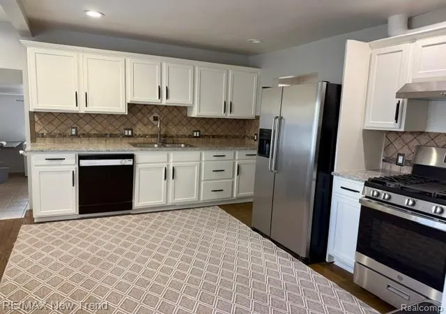 5th image of 33503 Stocker St, Farmington Hills, MI 48335 | MLS# 20261059030