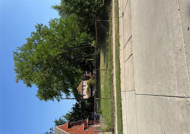 Land for sale at 9946 Tuxedo St, Dearborn, MI 48120 | MLS# 20261059031