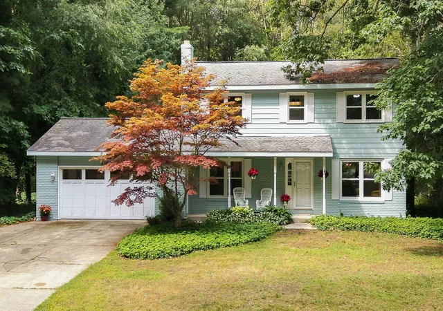 1st image of 3361 Elderwood Ave, Holland, MI 49424 | MLS# 65026039137