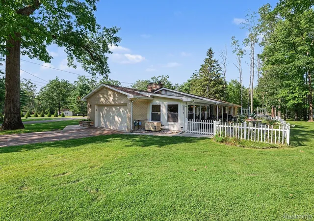 Photo 3 of Single family home for sale at 4292 N Elder Trl, Lincoln, MI 48742 | MLS# 20261059044 | Listing updated on 2026-09-05