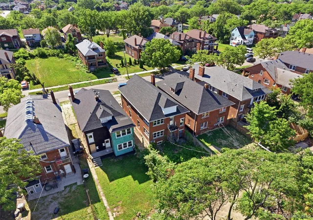 2nd image of 5030 S Martindale St, Detroit, MI 48204