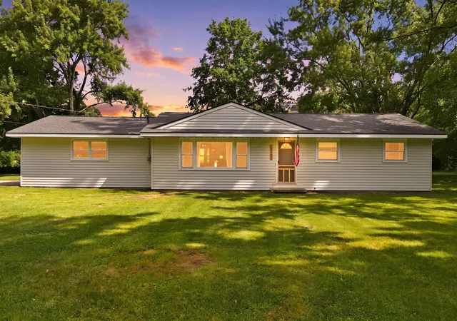 1st image of 70501 Miller Rd, Sturgis, MI 49091 | MLS# 69026039146