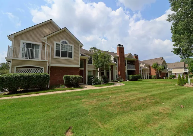 Photo 2 of Condo for sale at 56222 Troon N Dr, Shelby Township, MI 48316 | MLS# 58050216568 | Listing updated on 2026-07-29