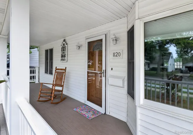 Photo 4 of Single family home for sale at 1120 Redleaf Ln, Ypsilanti, MI 48198 | MLS# 20261059065 | Listing updated on 2026-08-23