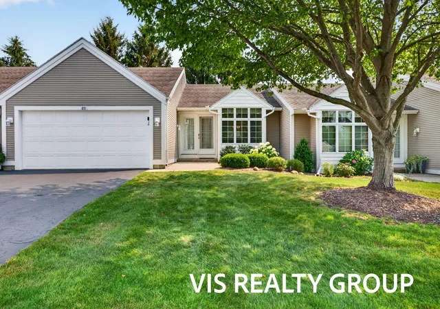 1st image of 851 Claremont Ct, Holland, MI 49423 | MLS# 71026039156