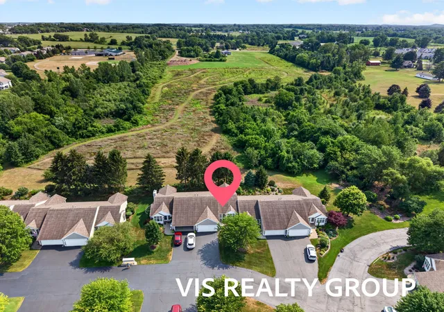 40th image of 851 Claremont Ct, Holland, MI 49423 | MLS# 71026039156