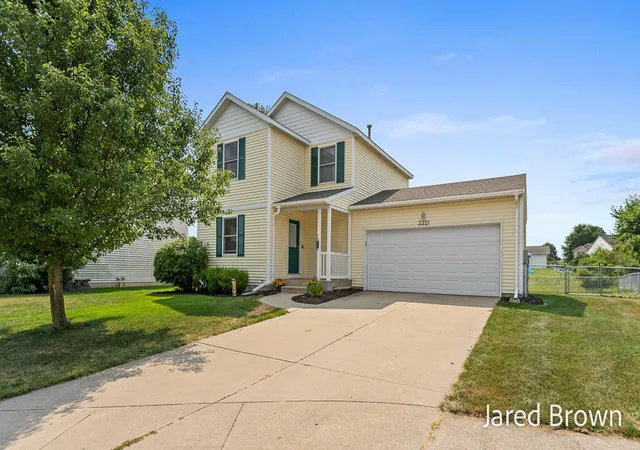 1st image of 3321 Ridgemont Ct, Zeeland, MI 49464 | MLS# 71026039155