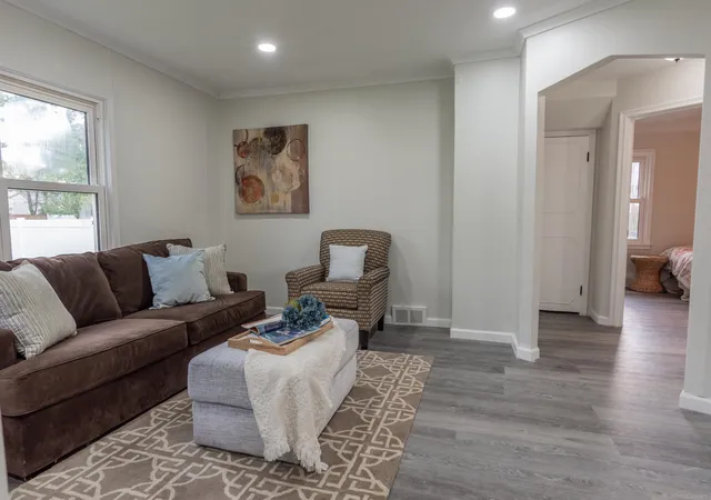 Photo 3 of Single family home for sale at 22820 Pleasant St, Saint Clair Shores, MI 48080 | MLS# 58050216574 | Listing updated on 2026-09-02