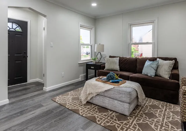 Photo 3 of Single family home for sale at 22820 Pleasant St, Saint Clair Shores, MI 48080 | MLS# 58050216574 | Listing updated on 2026-09-02