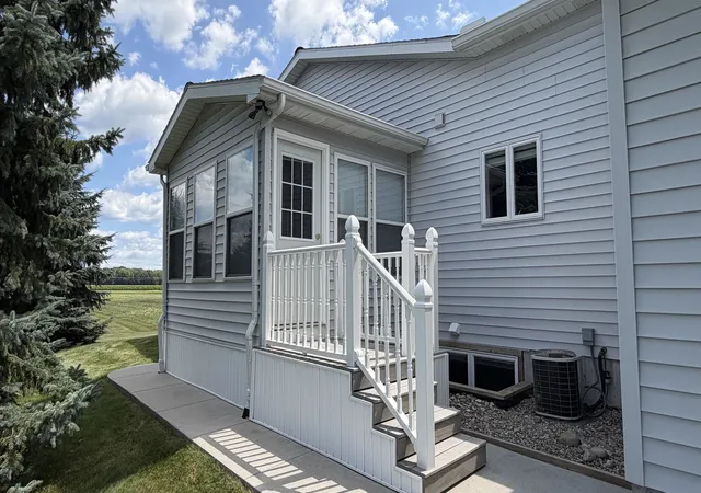 2nd image of 1001 Sweeney St, Mount Pleasant, MI 48858 | MLS# 79080071650