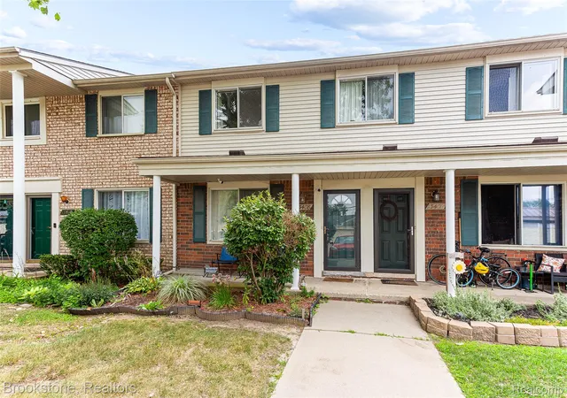 Photo 2 of Condo for sale at 13408 Denver Cir N, Sterling Heights, MI 48312 | MLS# 20261059074 | Listing updated on 2026-08-20